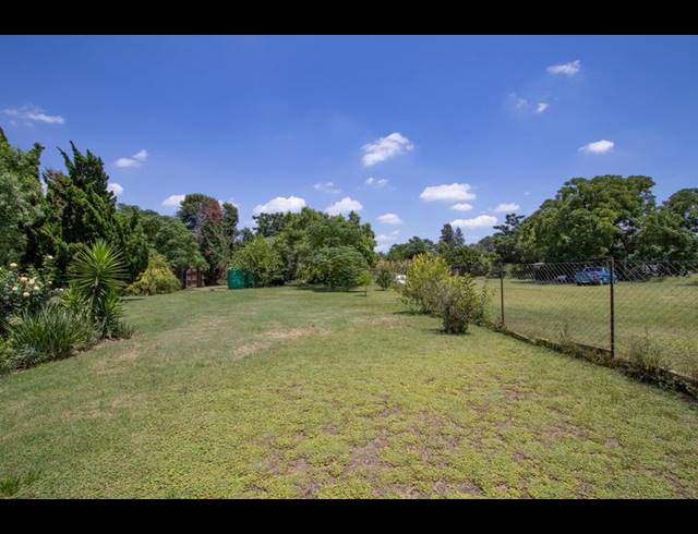 9 BEDROOM HOUSE FOR SALE IN BEAULIEU